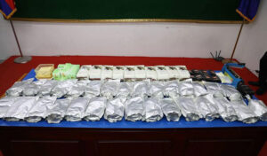 中国人男性が800キログラムの麻薬押収で起訴　他の5人が逃亡中