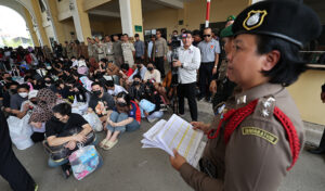 ポイペトで詐欺活動に加担で、タイ人635人が国外追放