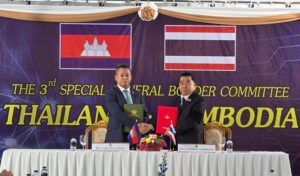 緊張状態が続く中、カンボジアとタイは対話を呼びかけ