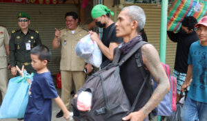 タイ、不法越境した出稼ぎカンボジア人88人を国外追放