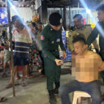 中国人の飲酒運転でバイク2台に衝突、若い男性が重傷を負う