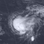 台風ナンカがカンボジアに雨をもたらす