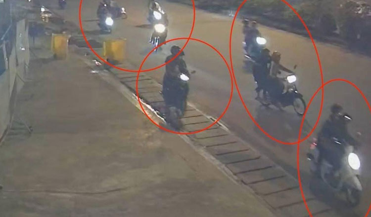 プノンペン バイク窃盗犯グループ9人が逮捕される