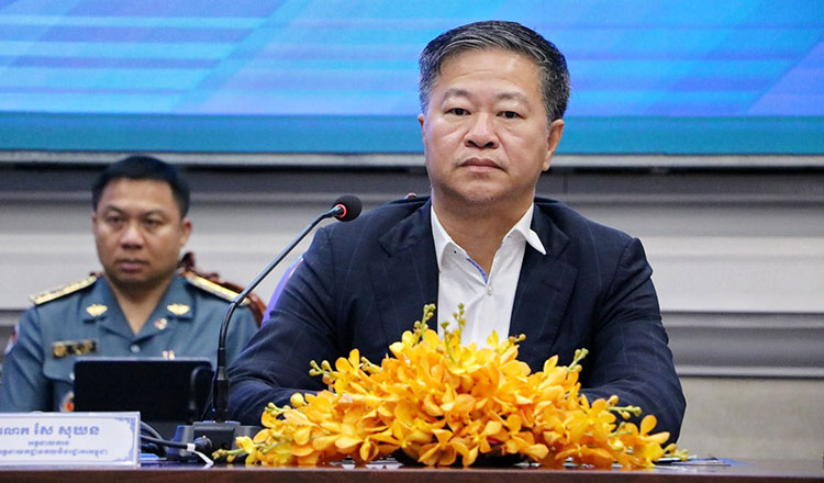 オーストラリアで起訴中のカンボジア人高官が性的虐待疑惑を否定