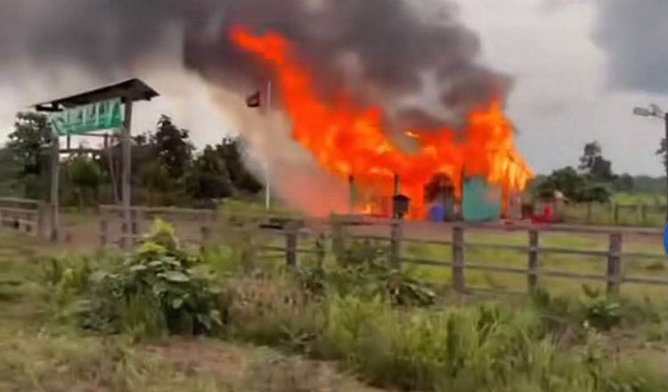 ラタナキリの野生動物保護区の放火事件で村人たちを厳しく追及